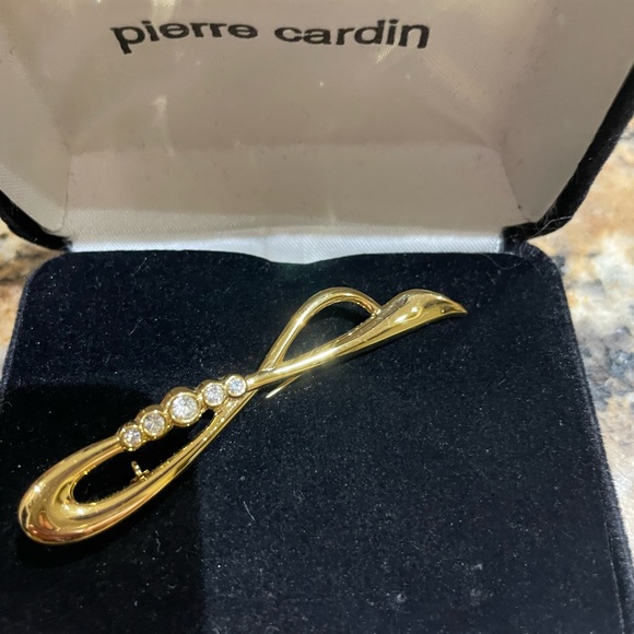 Pierre Cardin Vintage Pin in box - Picture 2 of 2
